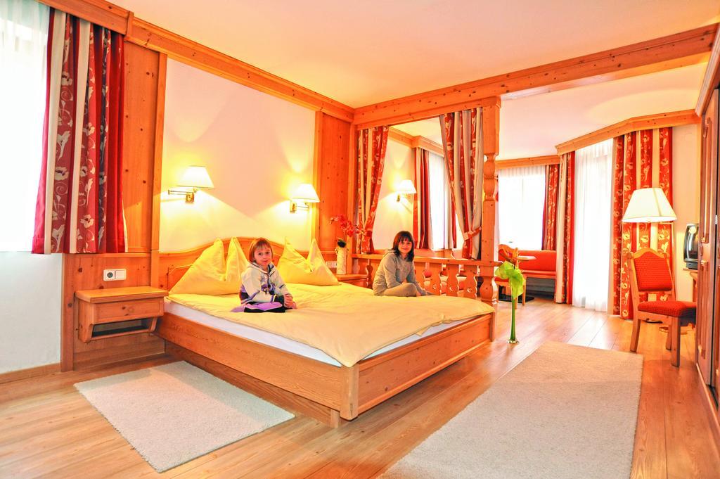 Hotel Loffele Weissbriach Room photo