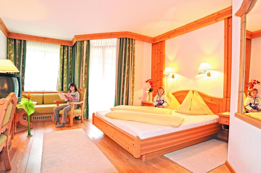 Hotel Loffele Weissbriach Room photo
